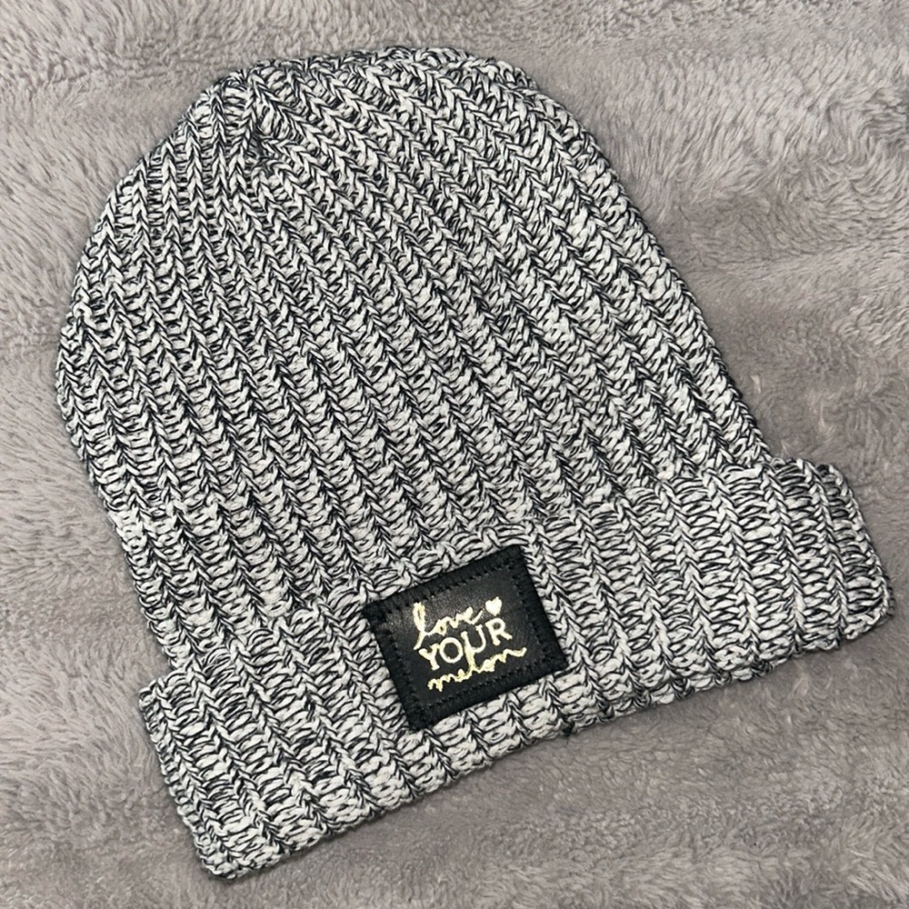 Love Your Melon beanie - Excellent condition